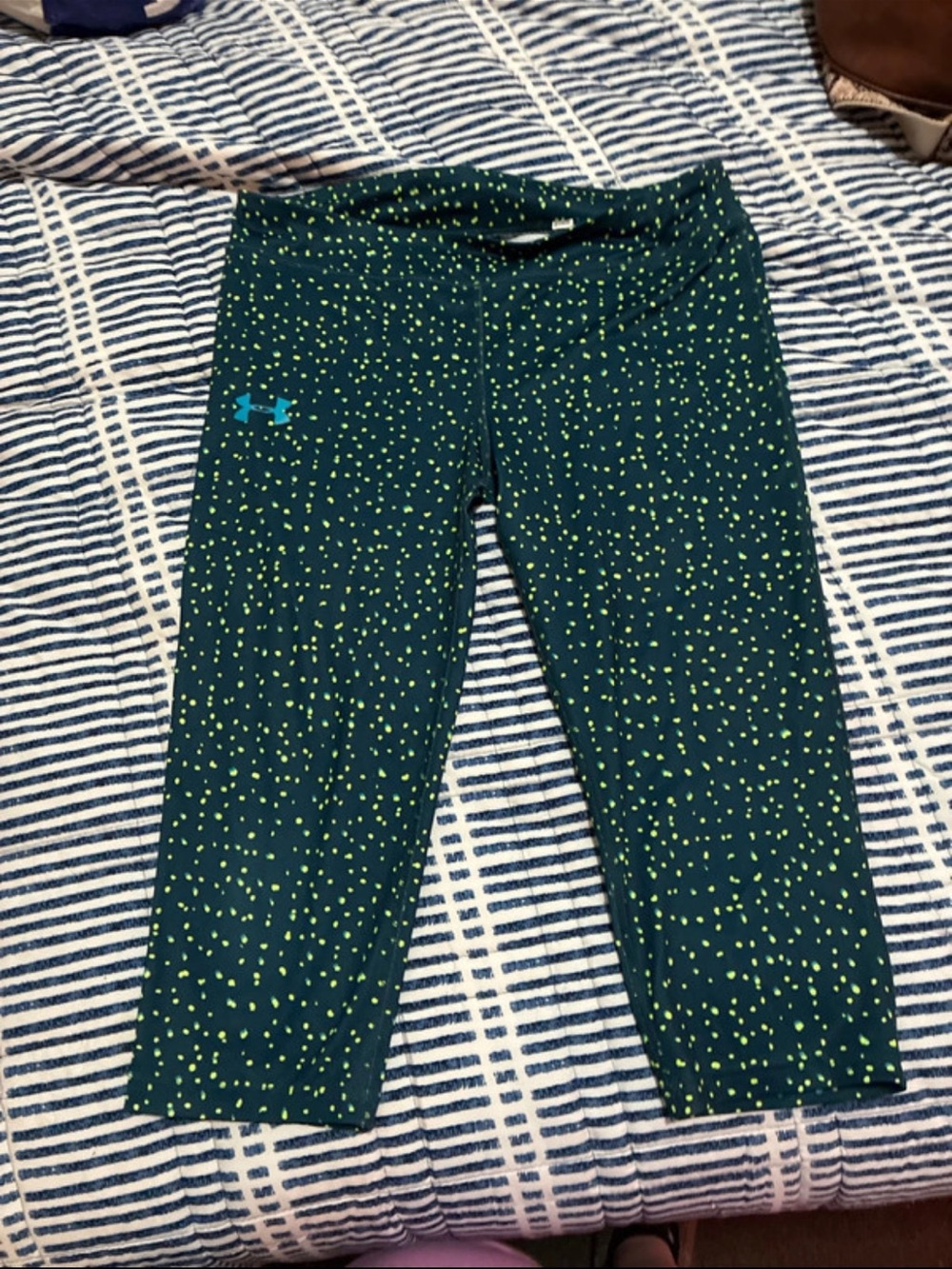 Under Armour Womans Med cropped Capri Leggings